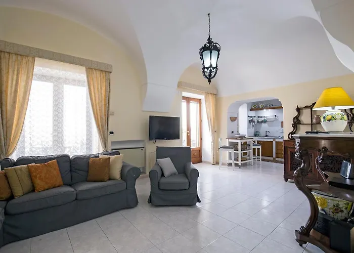 Elena * קונקה דיי מריני